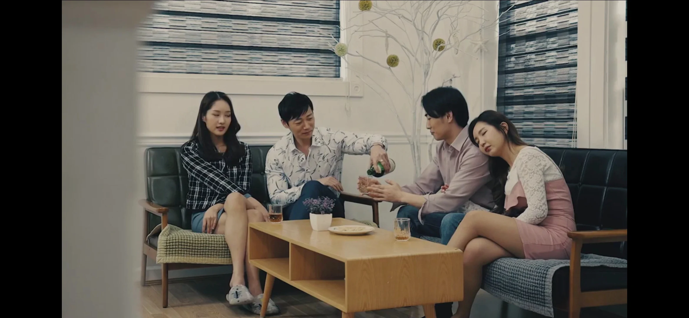 Sống Cùng Mẹ Kế Full